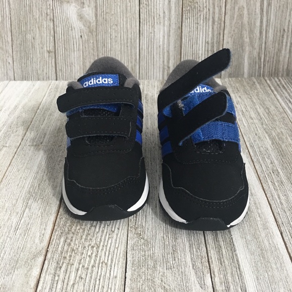 🔥🔥Brand New Toddler Adidas - Picture 4 of 5